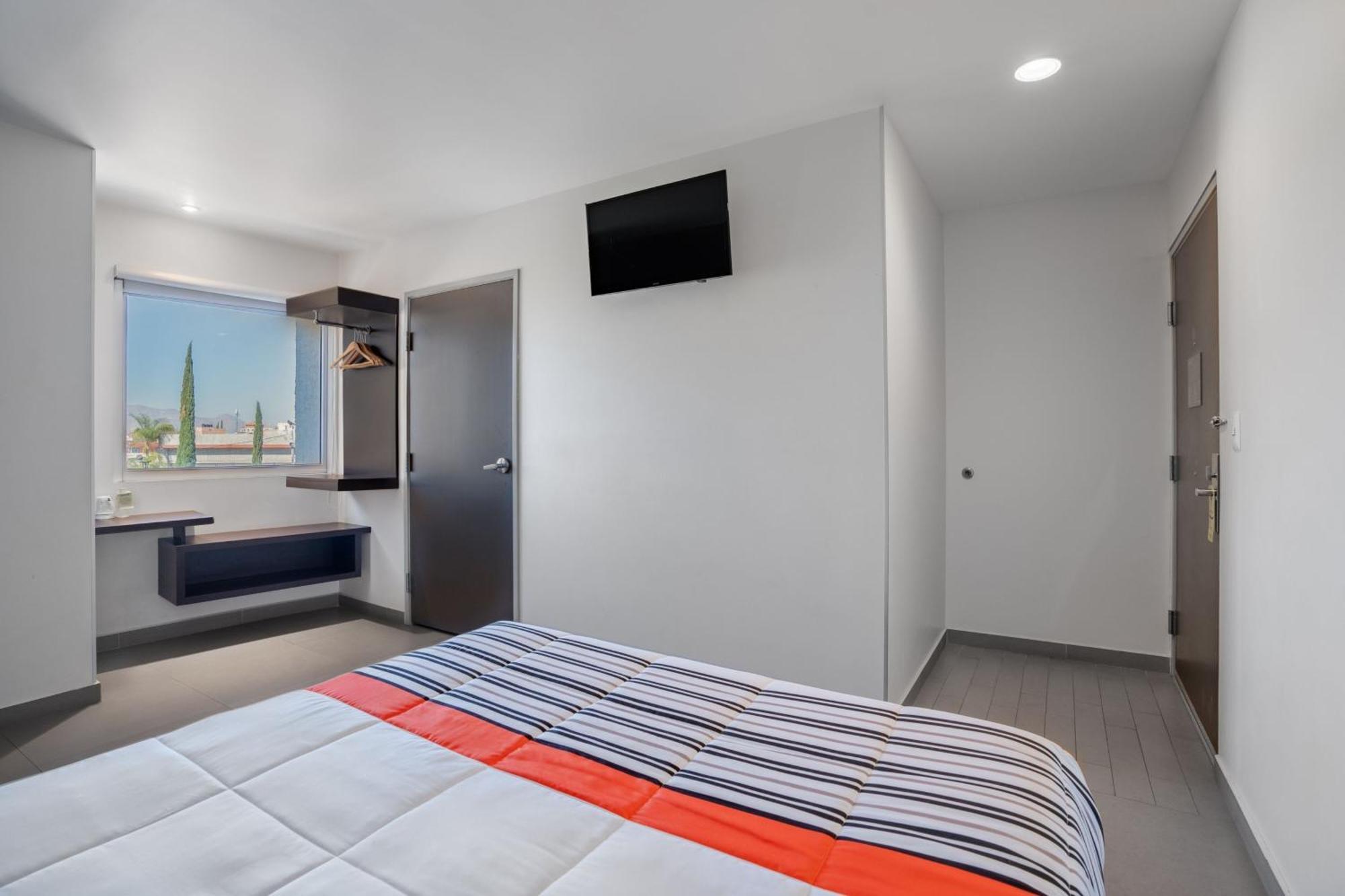 City Express Junior By Marriott Aguascalientes Centro Exterior foto