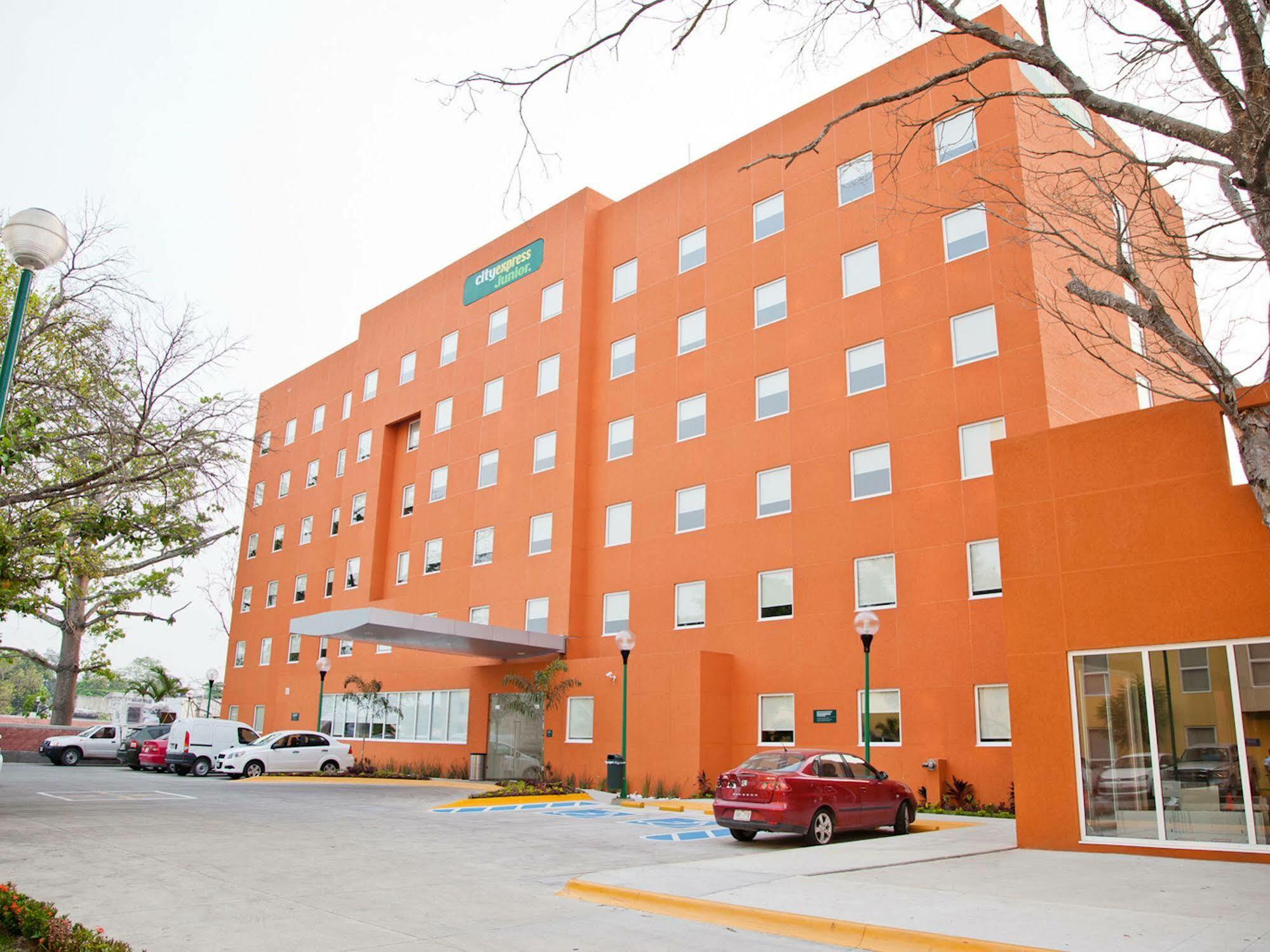 City Express Junior By Marriott Aguascalientes Centro Exterior foto